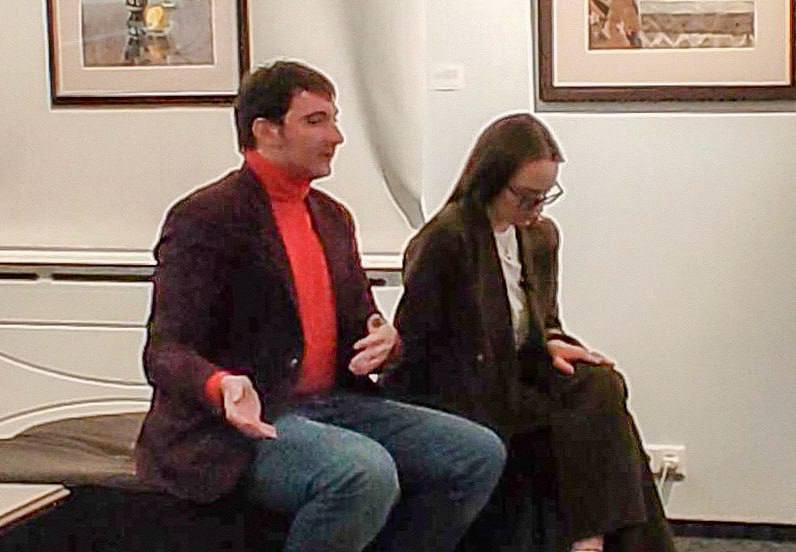 Кураторы Никита Добров и Дарья Олефиренко перед показом фильма
