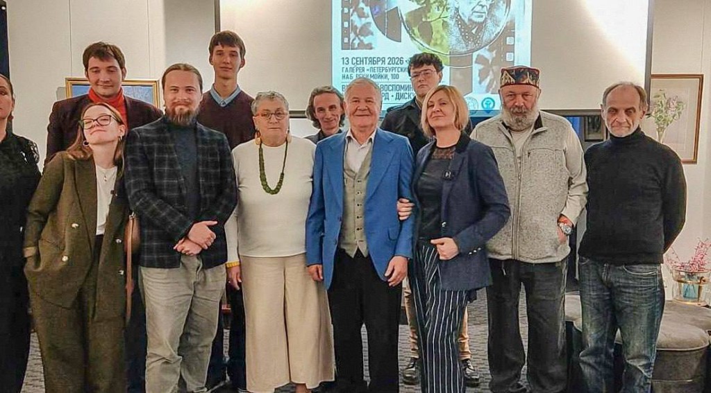 Участники программы «Оптика образа» в галерее «Петербургский художник»